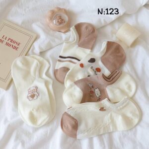 دسته 12 شراب - A set of 12 socks - in different shapes